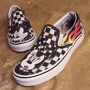 VANS Slip-On Minnie/Mickey Black/White Checkered, Red Flames Women 7.0 Men 5.5
